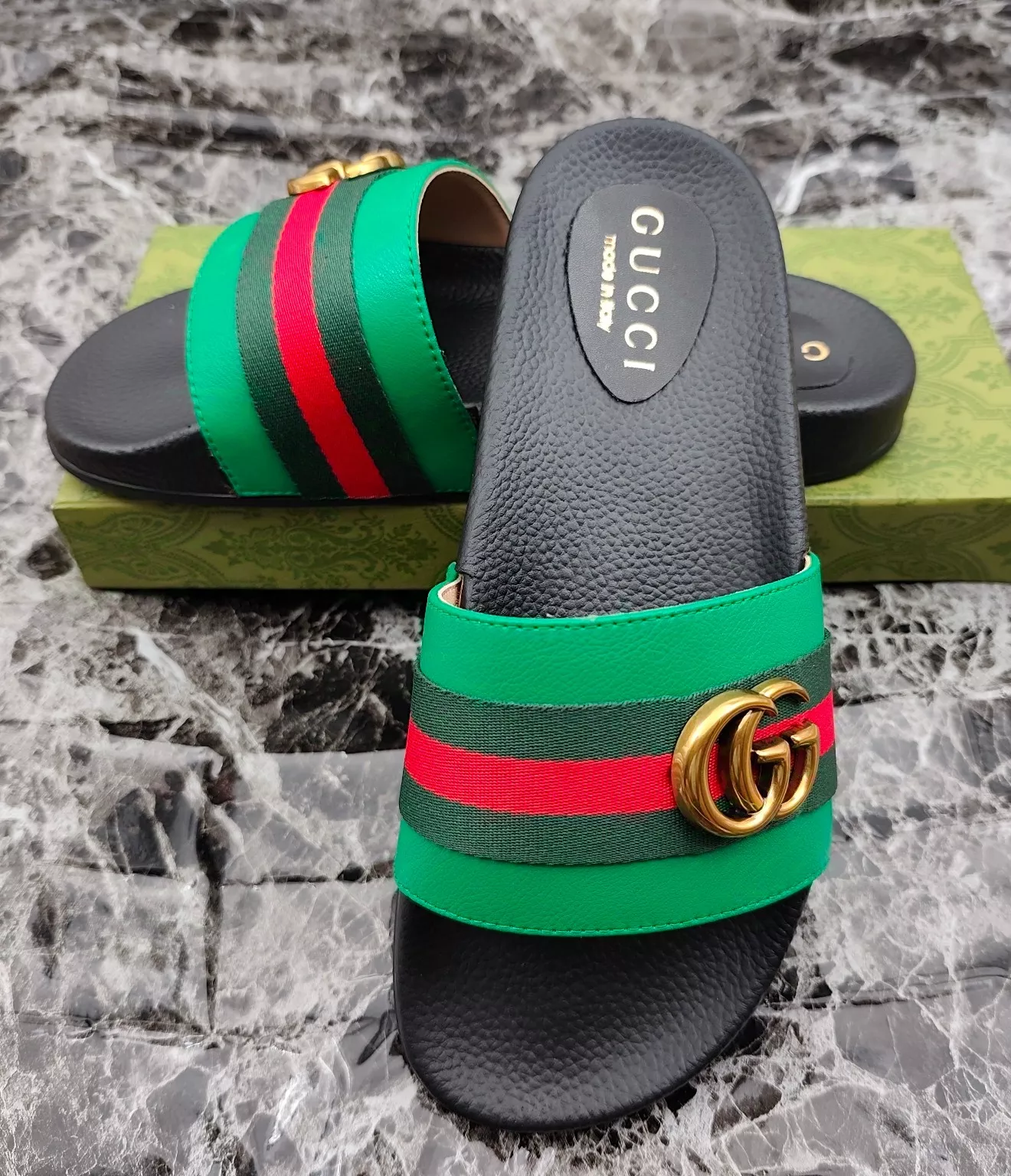 gucci chaussons pour homme s_12a27bb1